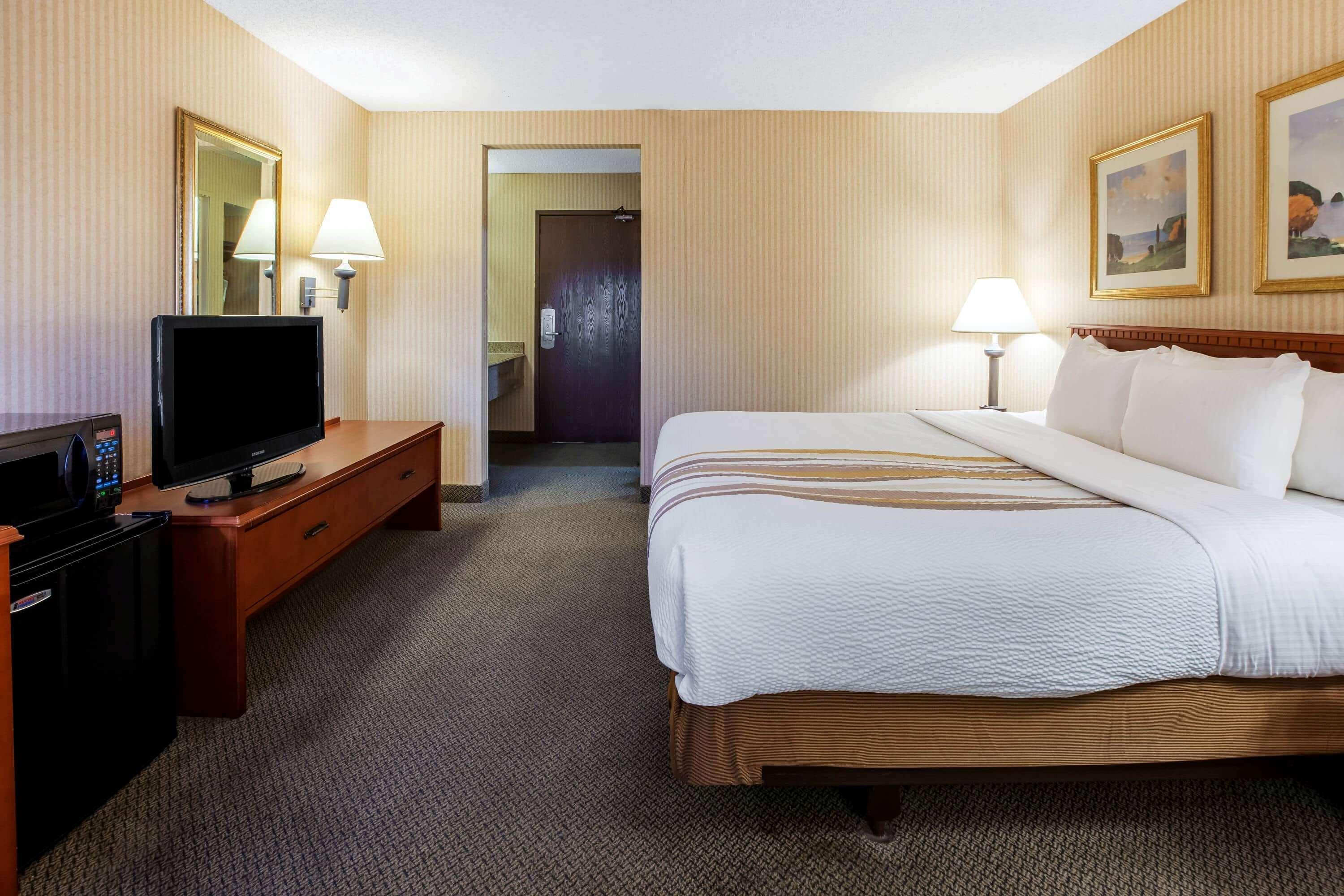 底特律南门拉金塔旅馆酒店 索斯盖特 外观 照片